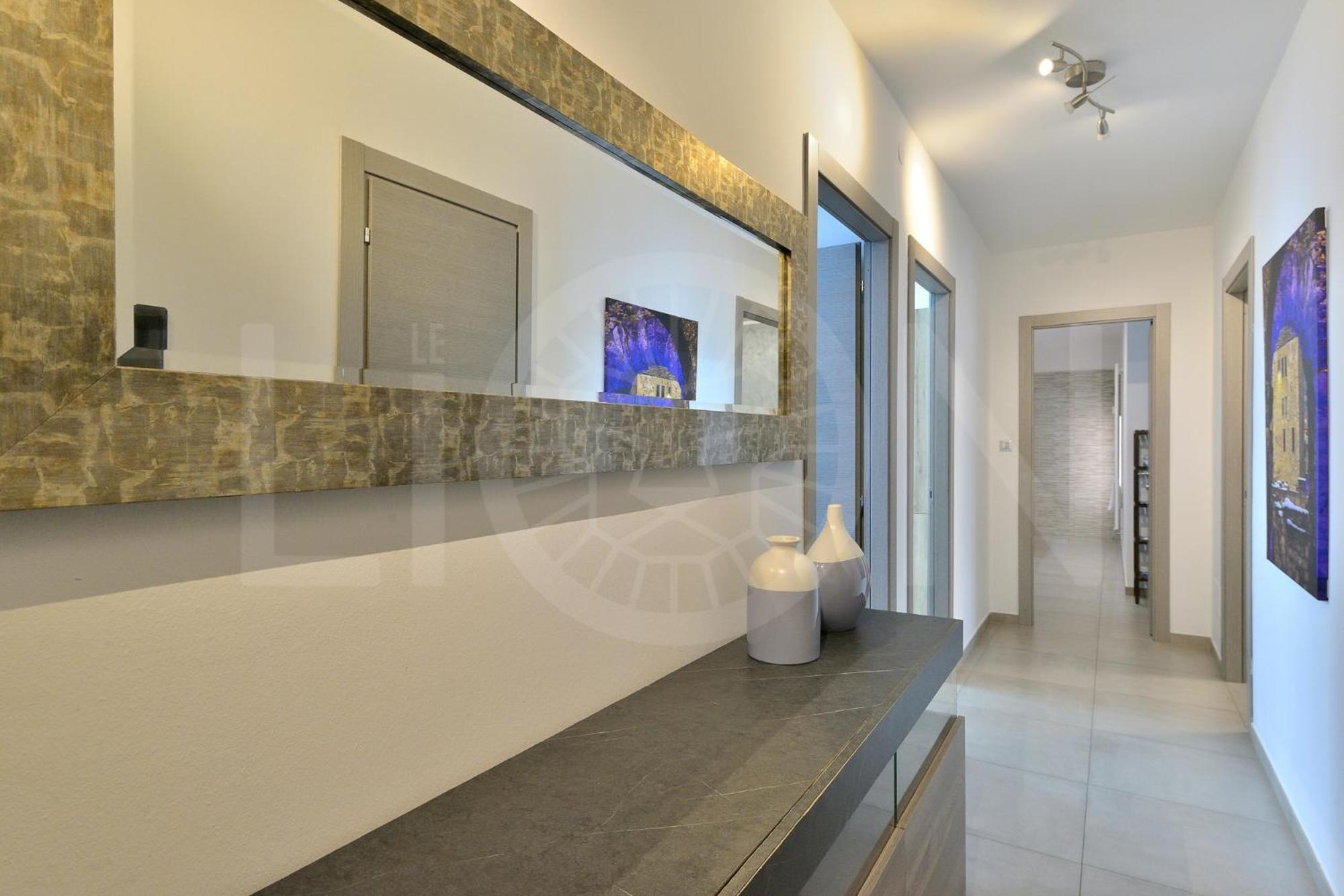 אאוסטה Le Lion Apartments - Lys Family Apartment מראה חיצוני תמונה
